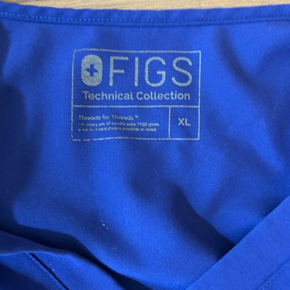 Figs Scrub Top. Size XL - Picture 8 of 10